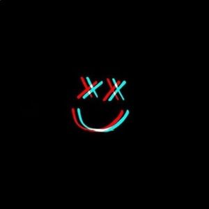 Meet your Posher, Adrienne